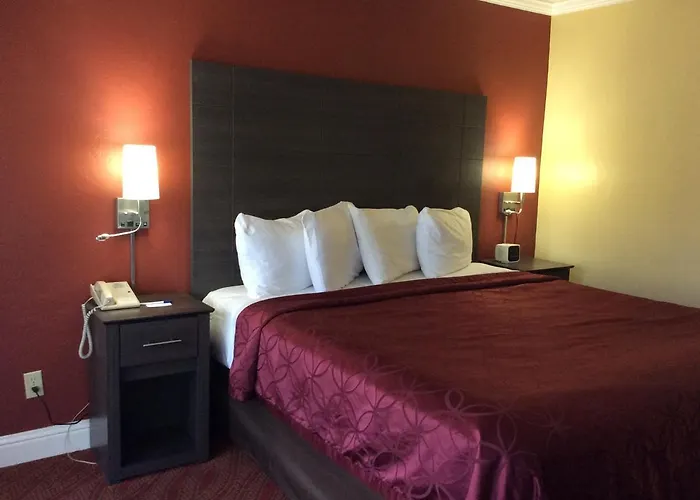 Americas Best Value Presidents Inn On Munras
